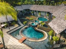 Royal Palm Beachcomber